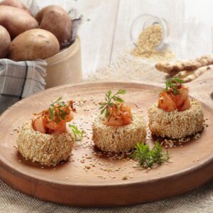 PASTEL DE PAPA, CAMARÓN Y SÉSAMO